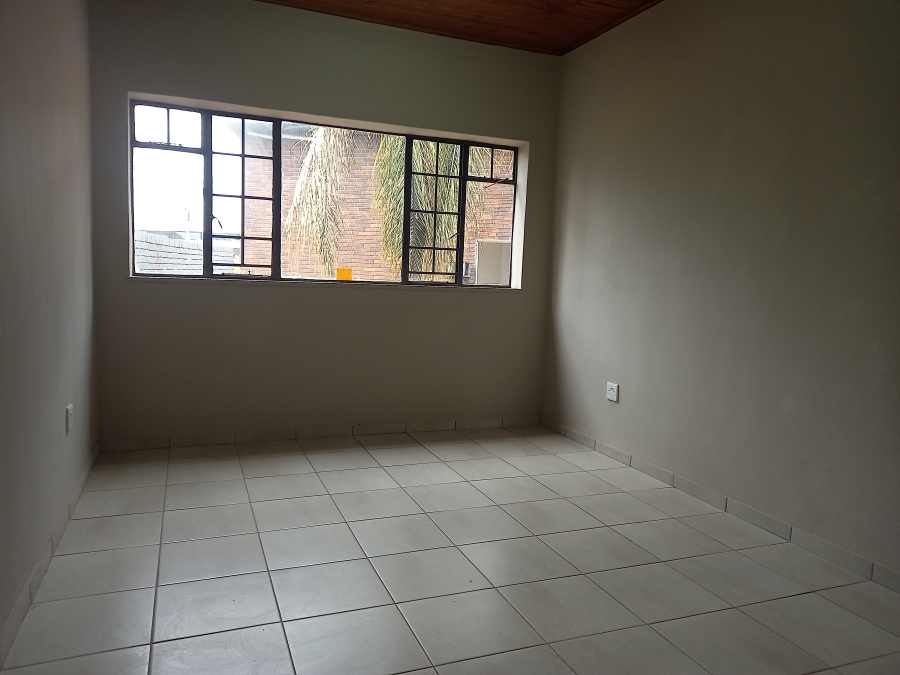To Let Commercial Property for Rent in Waterval East North West